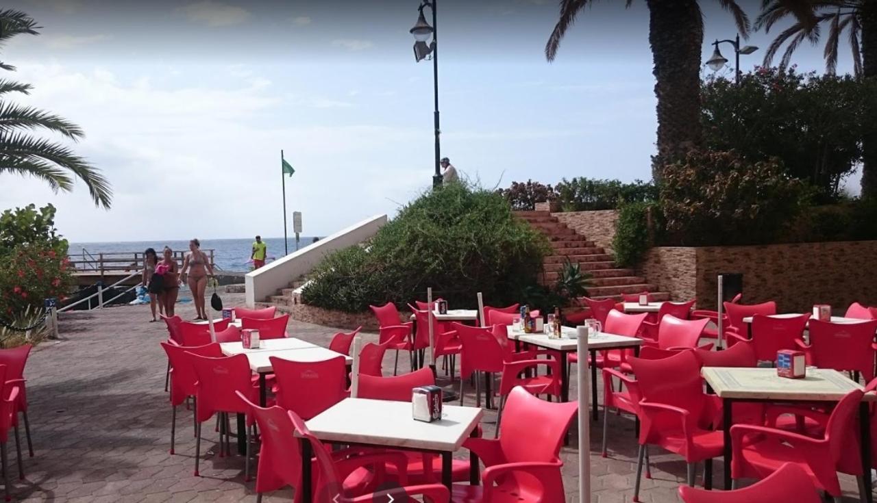 Facing The Ocean - Full Appt With 2 Double Bedroom Tabaiba Екстериор снимка