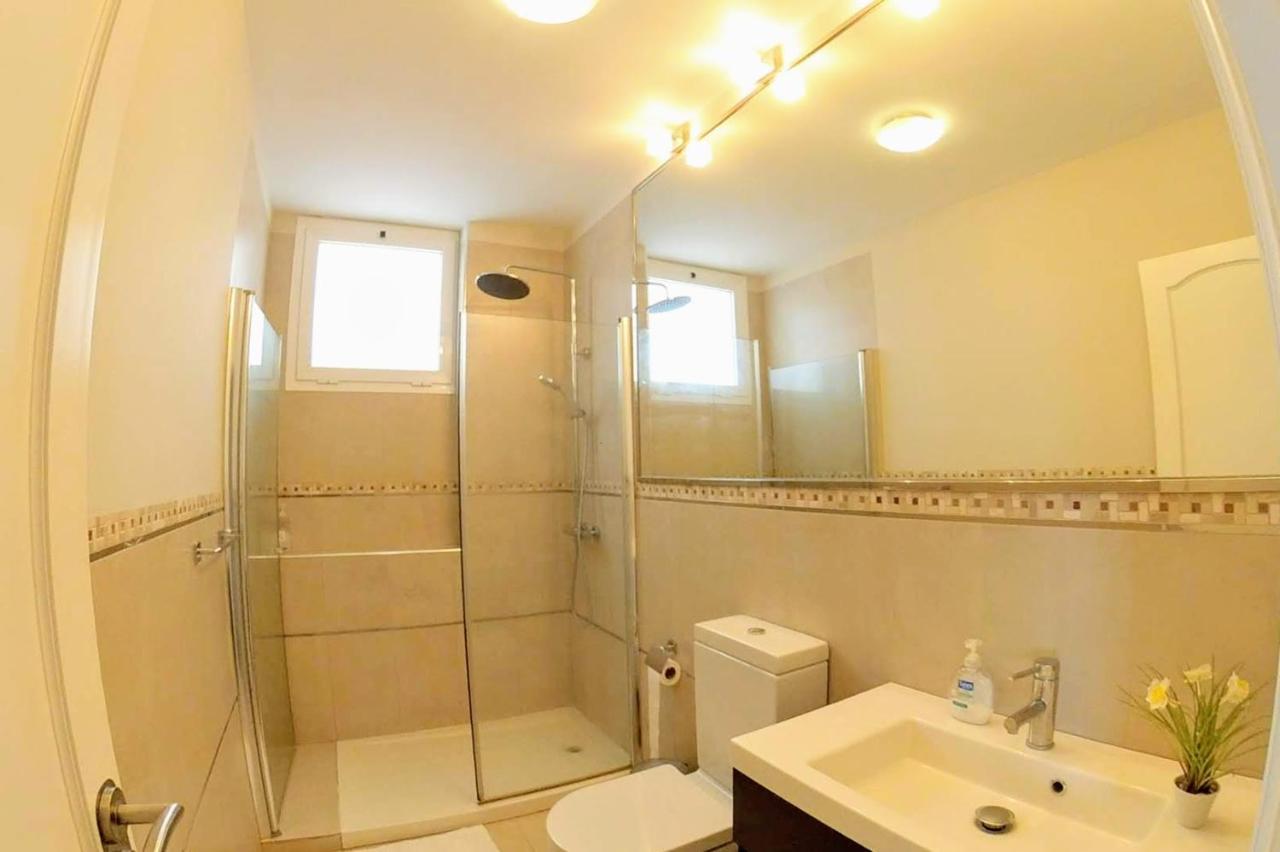 Facing The Ocean - Full Appt With 2 Double Bedroom Tabaiba Екстериор снимка