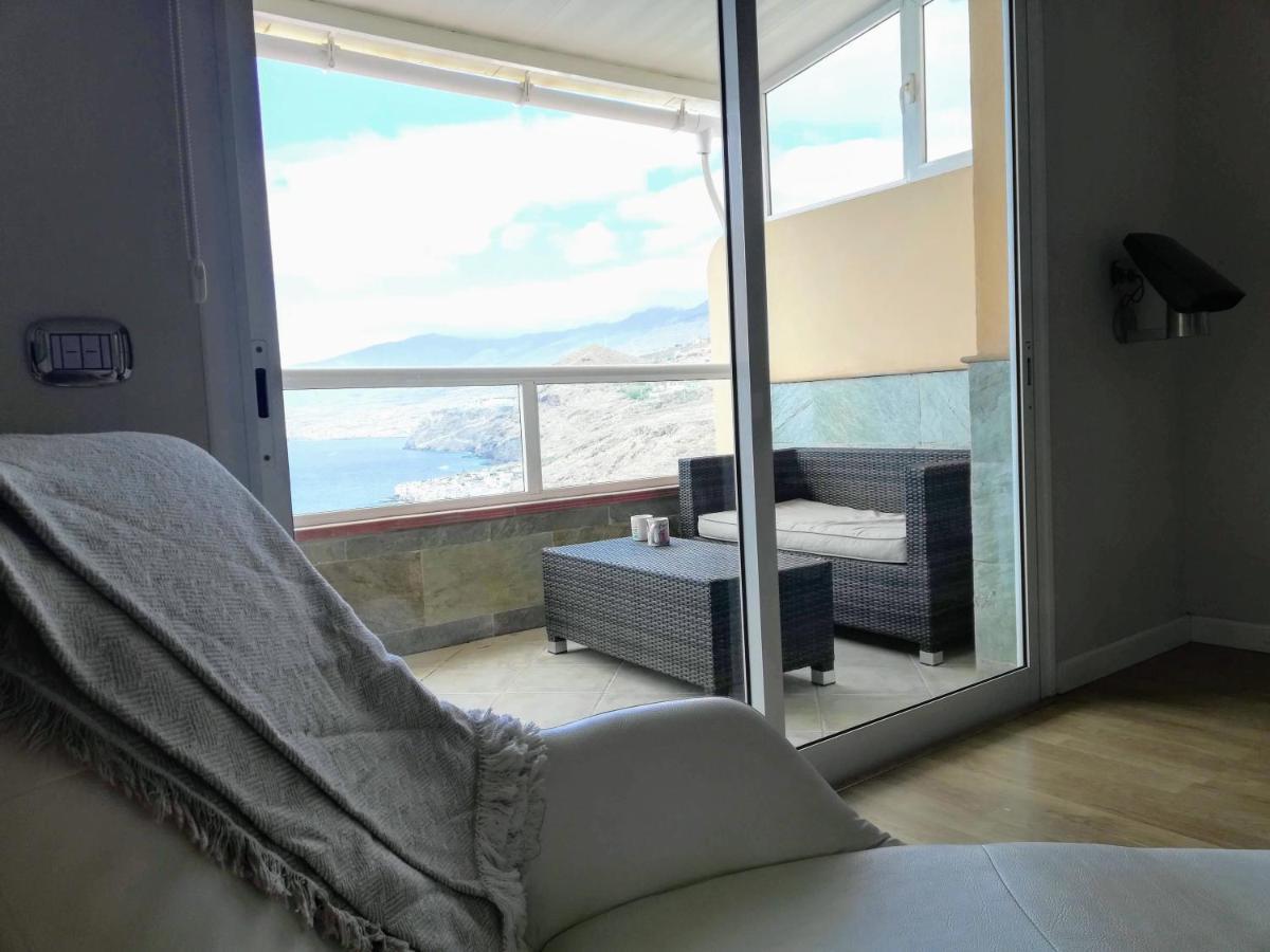Facing The Ocean - Full Appt With 2 Double Bedroom Tabaiba Екстериор снимка