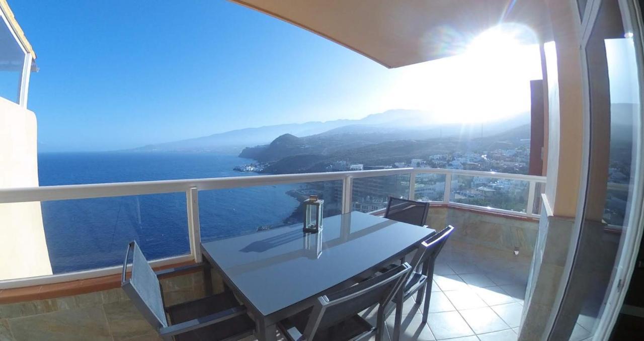 Facing The Ocean - Full Appt With 2 Double Bedroom Tabaiba Екстериор снимка