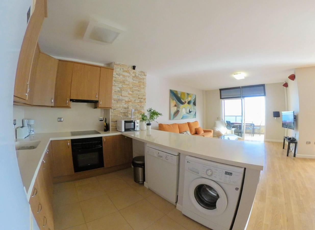 Facing The Ocean - Full Appt With 2 Double Bedroom Tabaiba Екстериор снимка