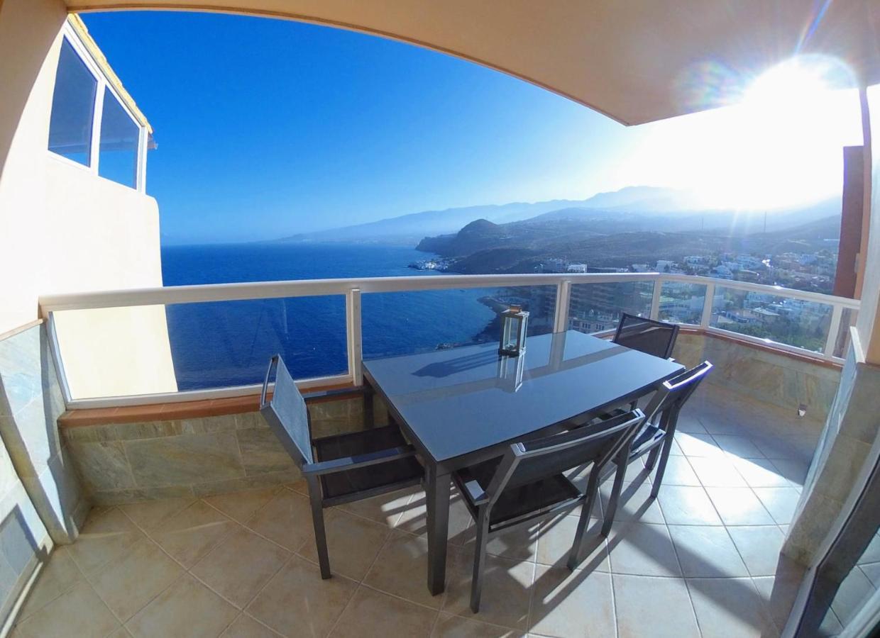 Facing The Ocean - Full Appt With 2 Double Bedroom Tabaiba Екстериор снимка